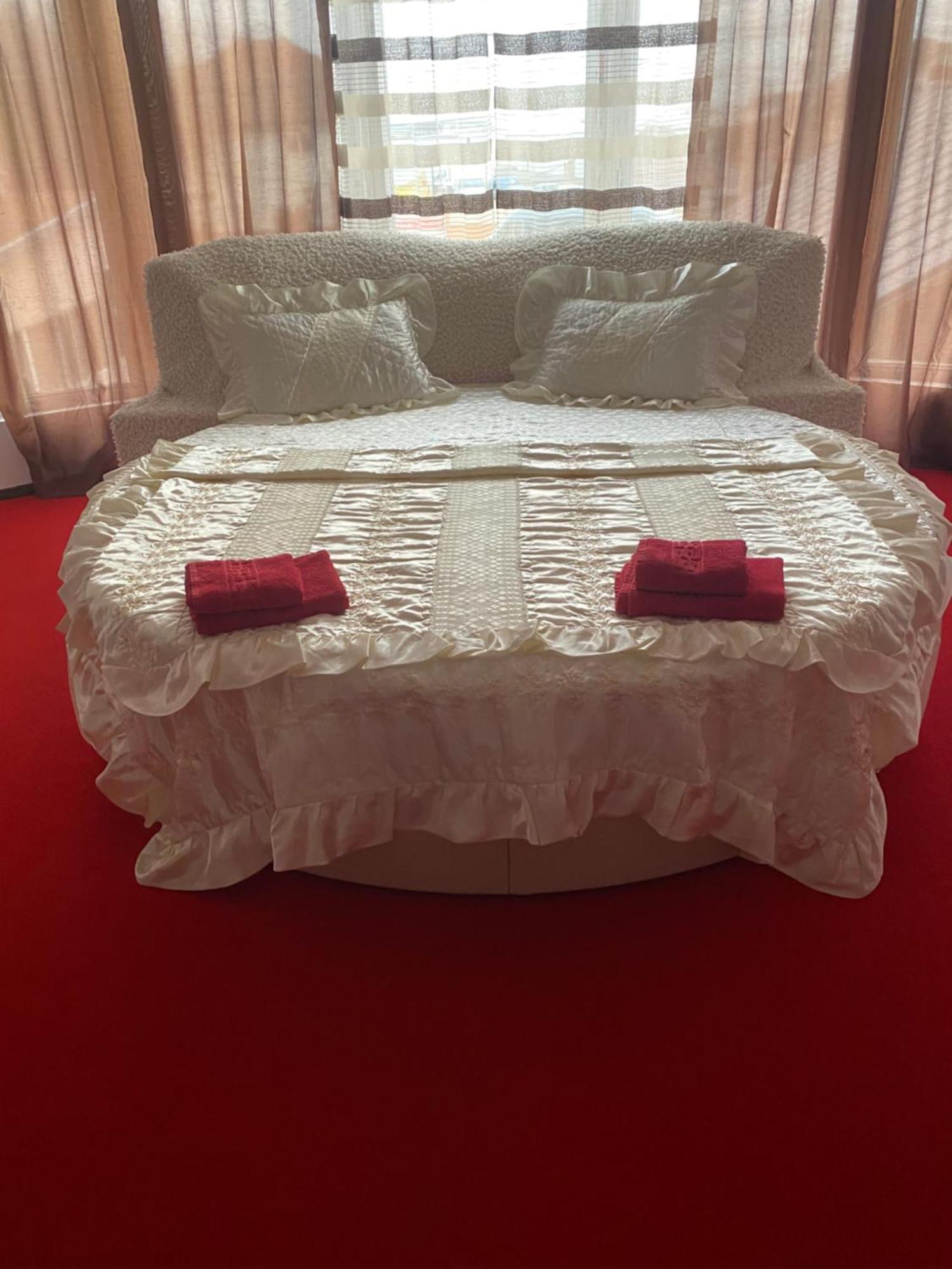 Karra Hotels Voluntari Dış mekan fotoğraf