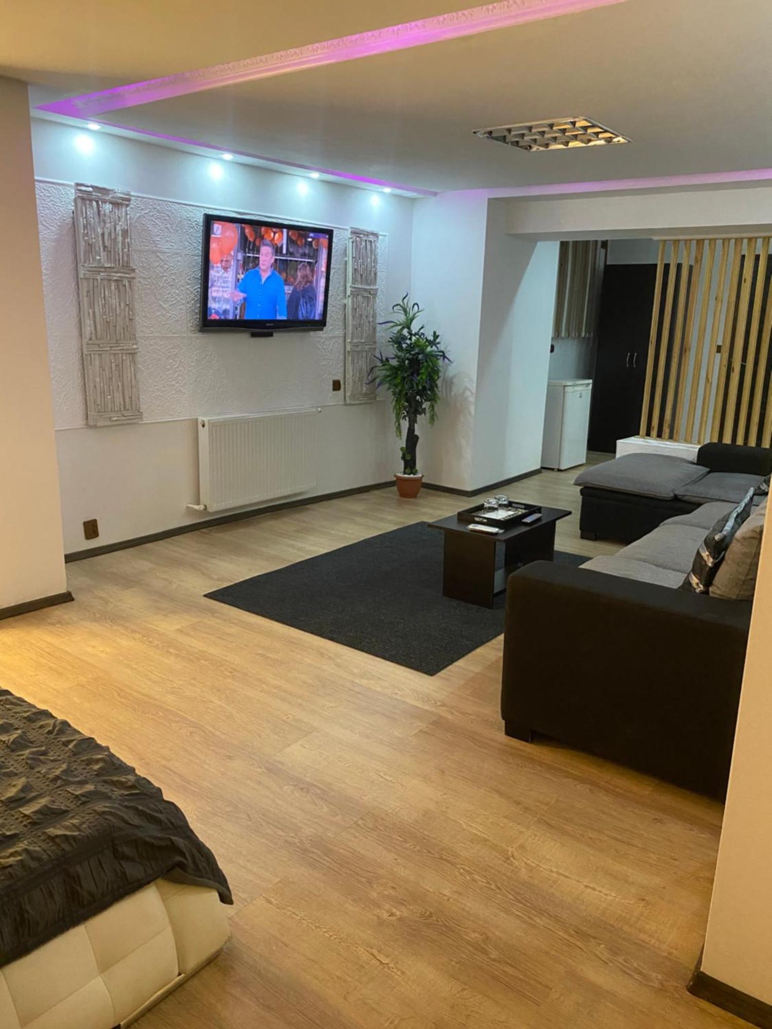 Karra Hotels Voluntari Dış mekan fotoğraf